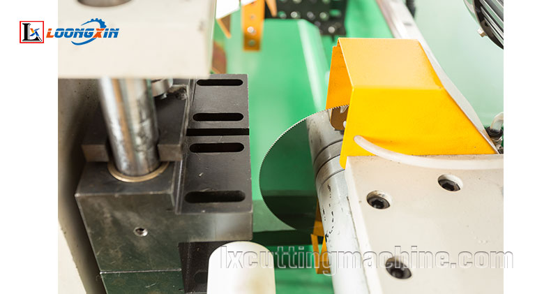 Can CNC Automatic Cutting Machine Cut Solid Rods?
