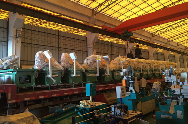 Pipe Cutting Machine Factory Workshop