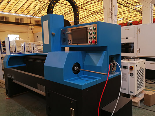 Máquina de cortadora de tubos laser de nivel de entrada